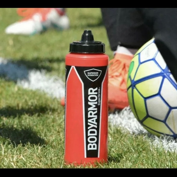 Body Armor Red Water Bottle NEW - Picture 2 of 2